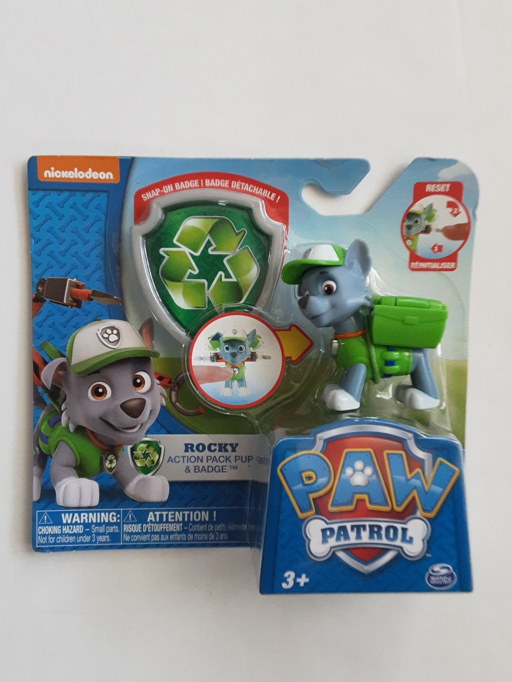 Paw Patrol Action Pack & Badge Rocky Figure New